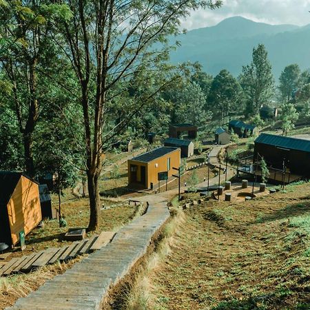 Bobocabin Gunung Mas, Puncak Tagalbato ภายนอก รูปภาพ